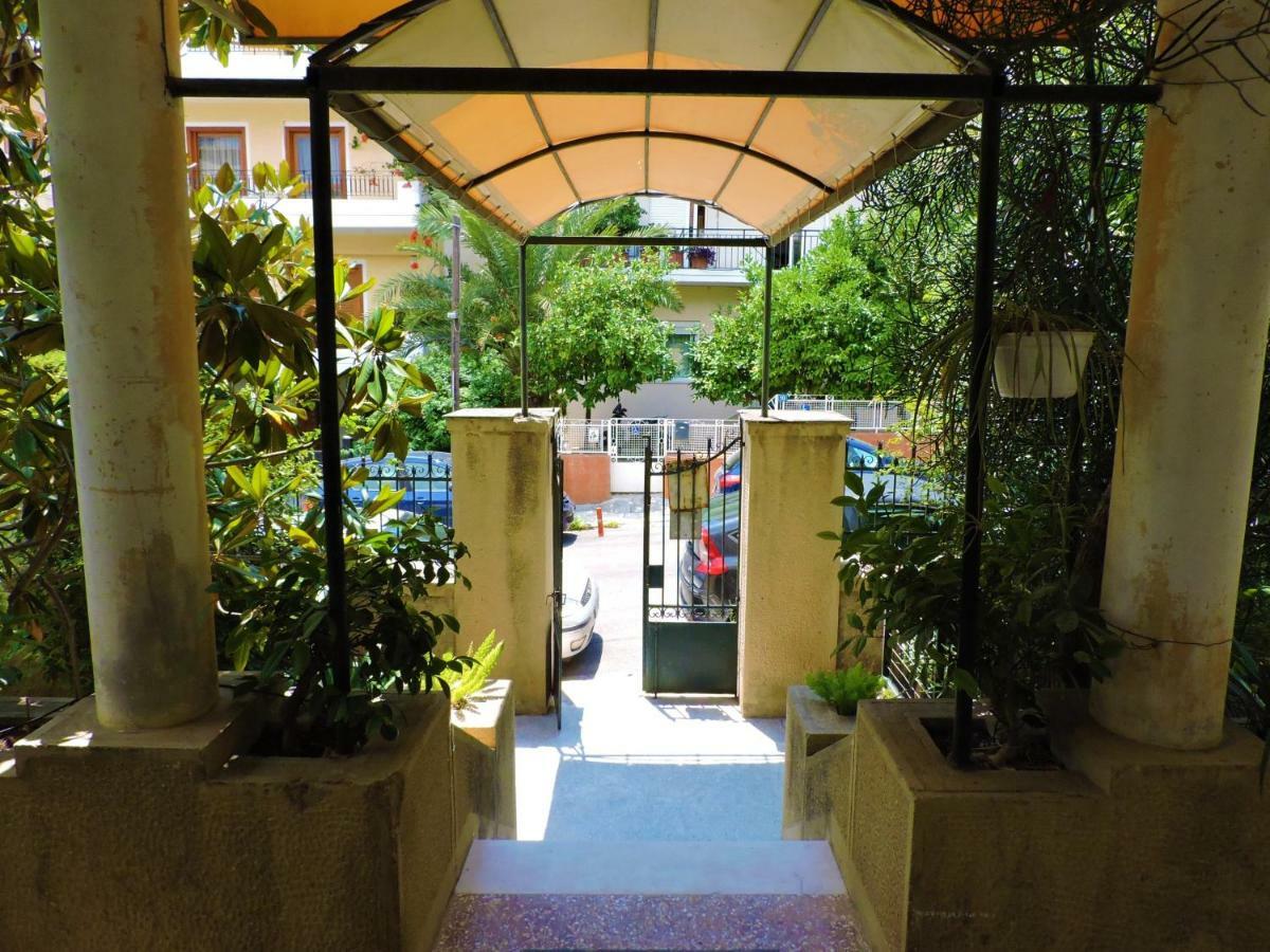 Casa Oliver أثينا المظهر الخارجي الصورة
